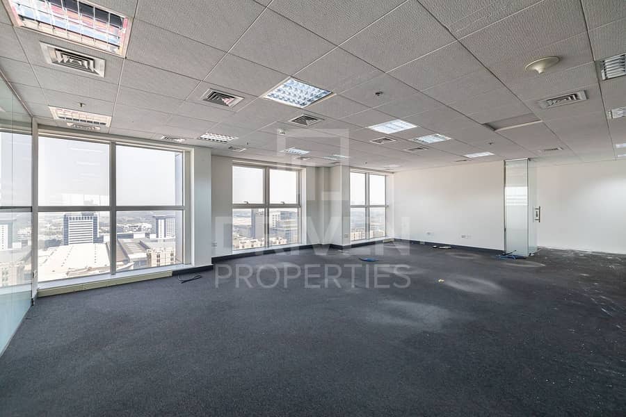 5 Half Floor Office Space | Ideal Location