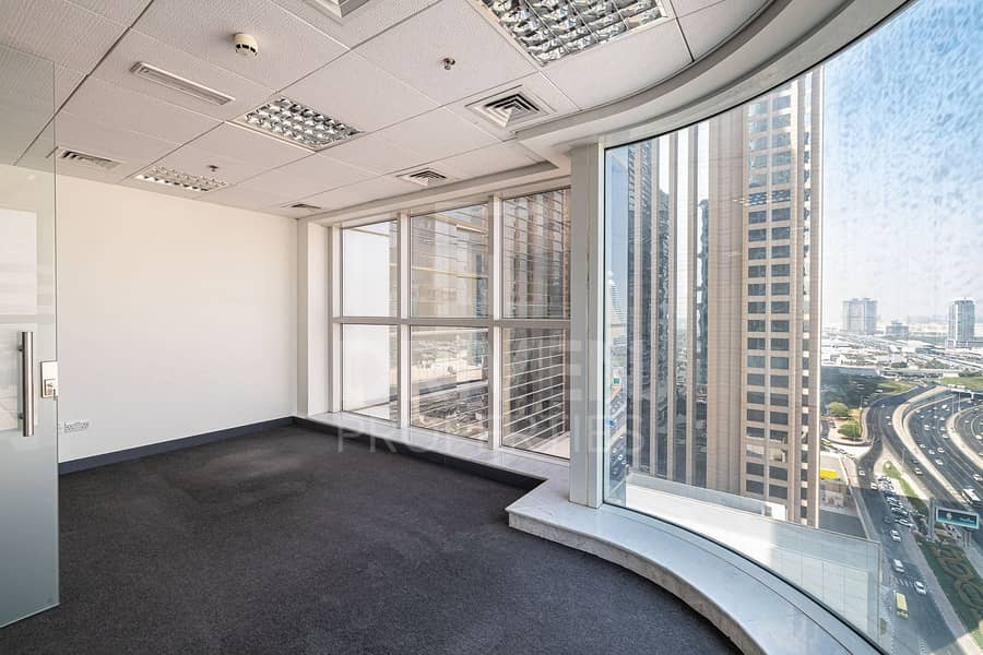 8 Half Floor Office Space | Ideal Location