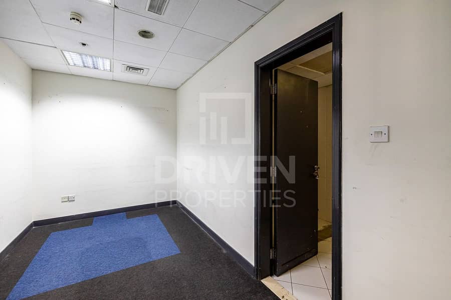 12 Half Floor Office Space | Ideal Location