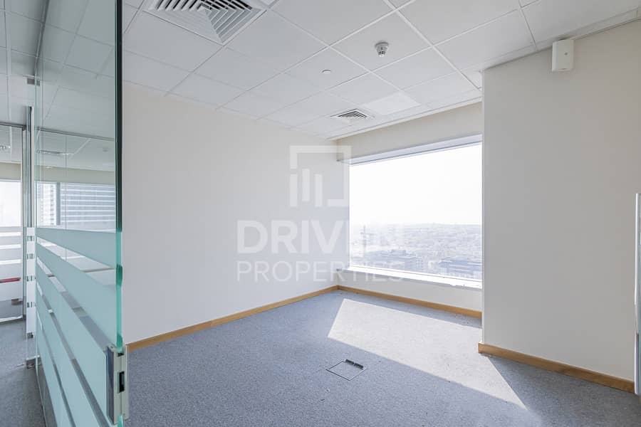 5 Fitted Office With Partition