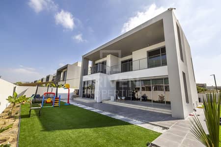 فیلا 5 غرف نوم للبيع في دبي هيلز استيت، دبي - Large Corner Plot | E5 Type | Single Row
