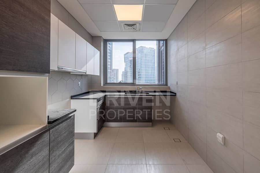 11 Spacious Unit with Canal & Downtown View