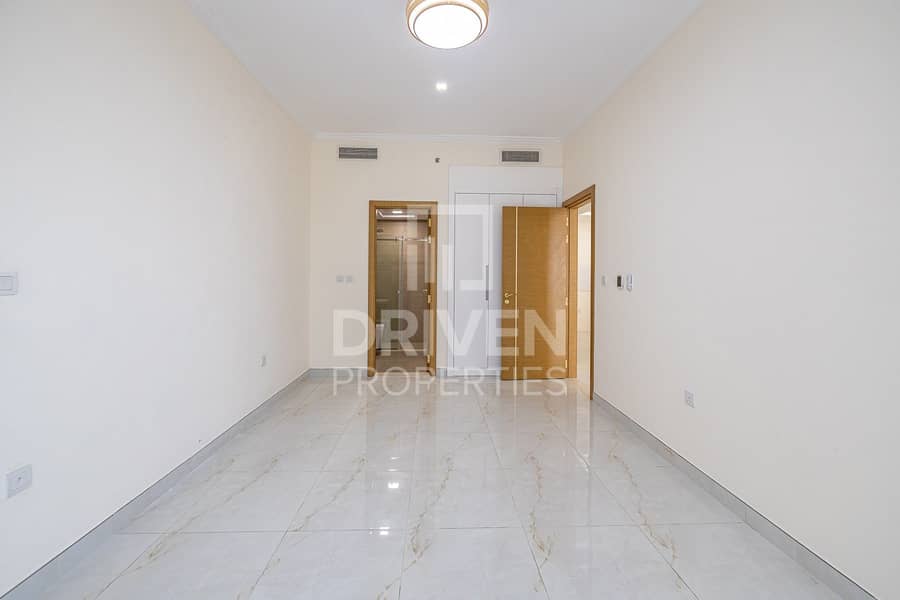 10 Affordable price and Excellent 1 Bed Apt