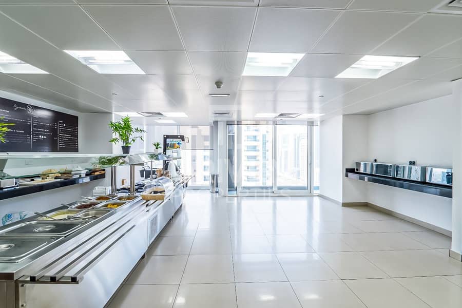 8 DIFC Fitted Office | Partitions | 13 Months