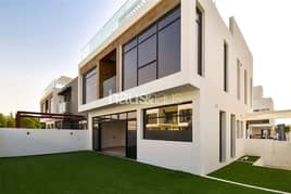 فیلا في جميرا لاكشري عقارات جميرا للجولف 4 غرف 310000 درهم - 5477330
