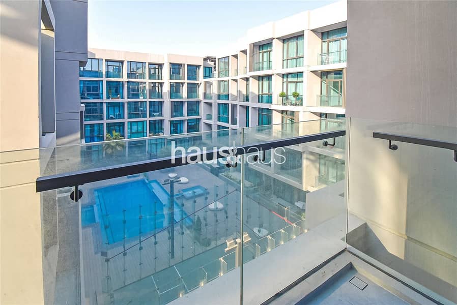 12 Pool View | Brand New Smart Home | 1 Bed