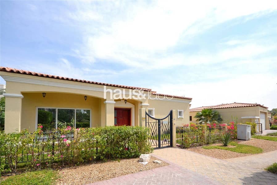 Great condition | Close To Pool | 4 Beds