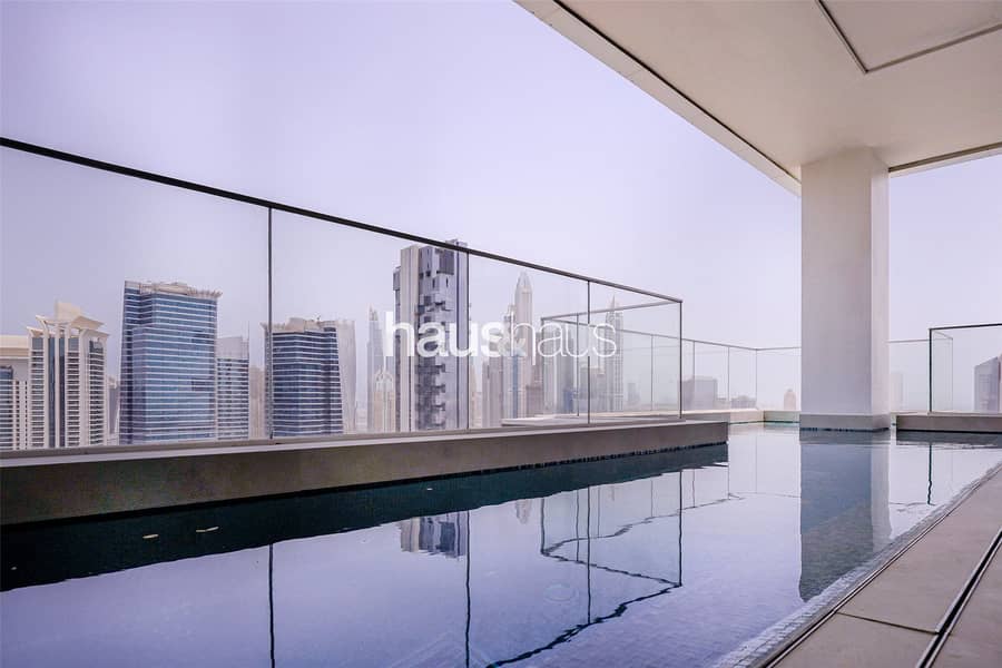 11 432 sq. ft | Private pool terrace