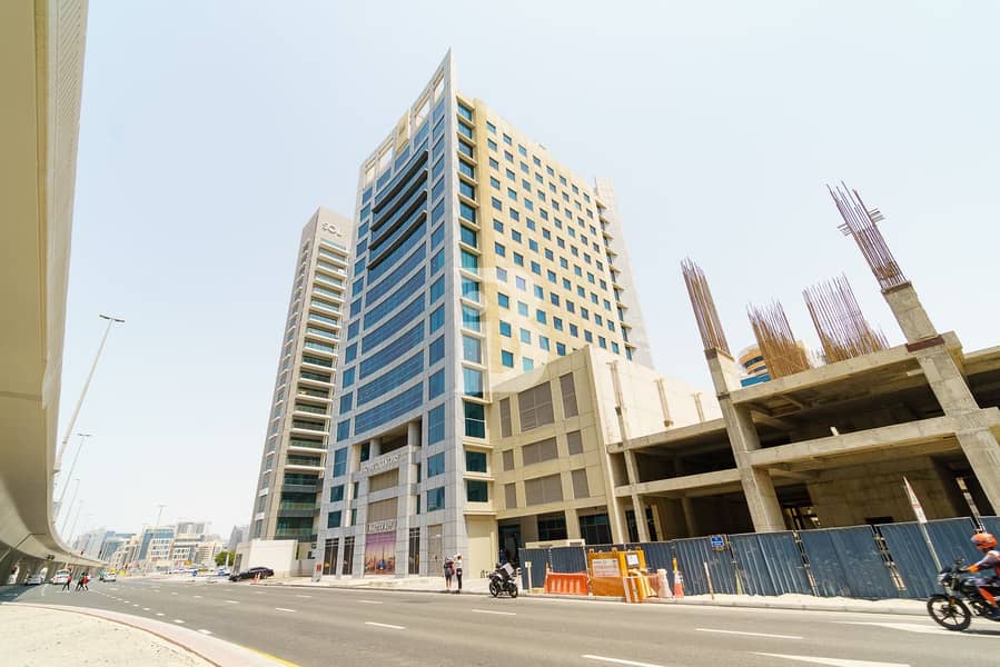 Fully Fitted | 3 Parkings | Burj View