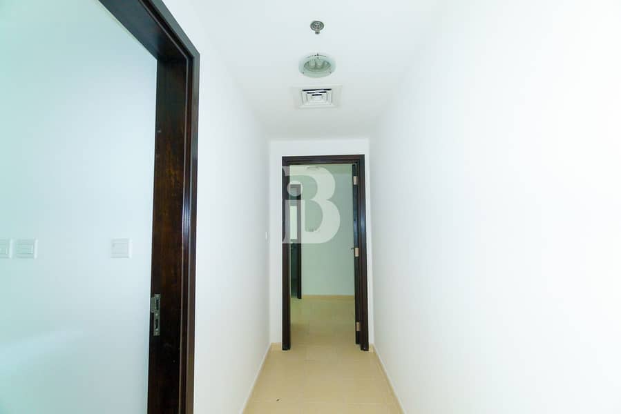 12 LAVISH 2BR | WITH BALCONY | CLOSE TO EXIT