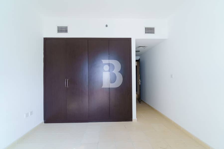 13 LAVISH 2BR | WITH BALCONY | CLOSE TO EXIT