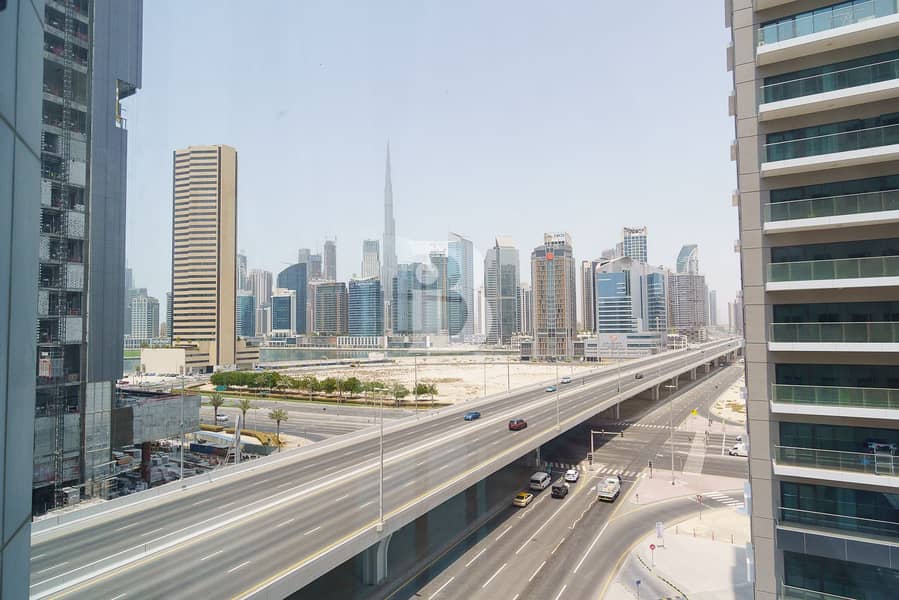 10 Fully Fitted | 3 Parkings | Burj View