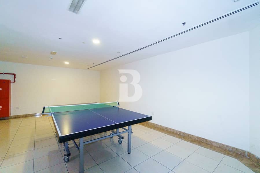 23 LAVISH 2BR | WITH BALCONY | CLOSE TO EXIT