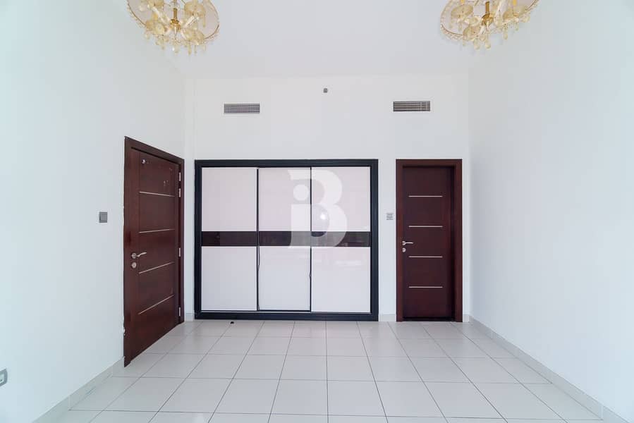 11 Fully Fitted Kitchen | 1BR in Studi City
