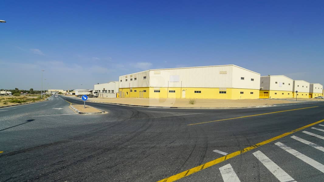 BRAND NEW WAREHOUSES IN WARSAN AT AED 30 PSF