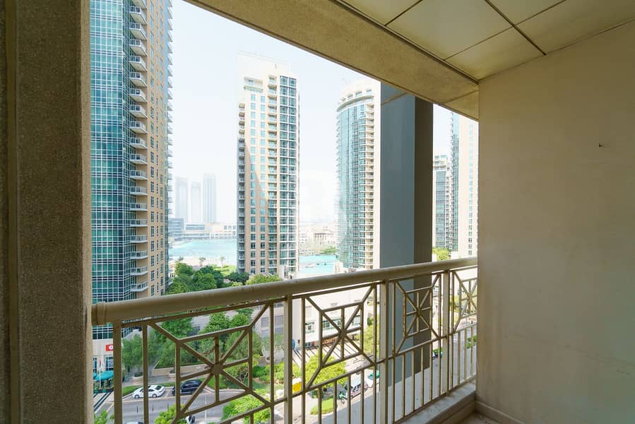 27 BRIGHT/ WELL MAINTAINED APARTMENT / FOUNTAIN VIEW