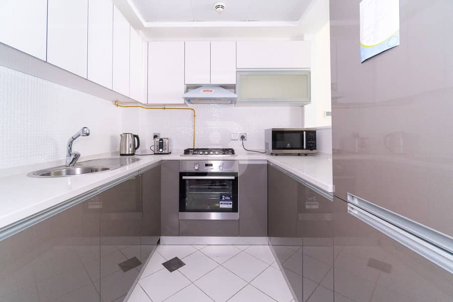 2 1BR in Studio City | Fully Fitted Kitchen