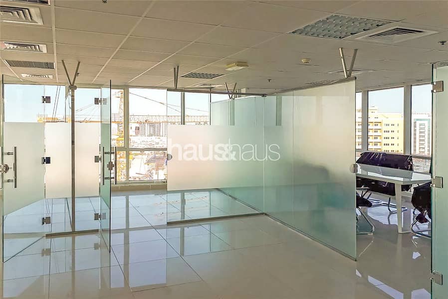 Panoramic View | Fitted Office | Chiller Free Panoramic View | Fitted Office | Chiller Free