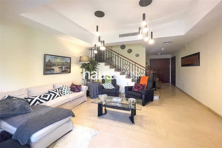 Extended | Immaculate | 2 bed | Close to Pool