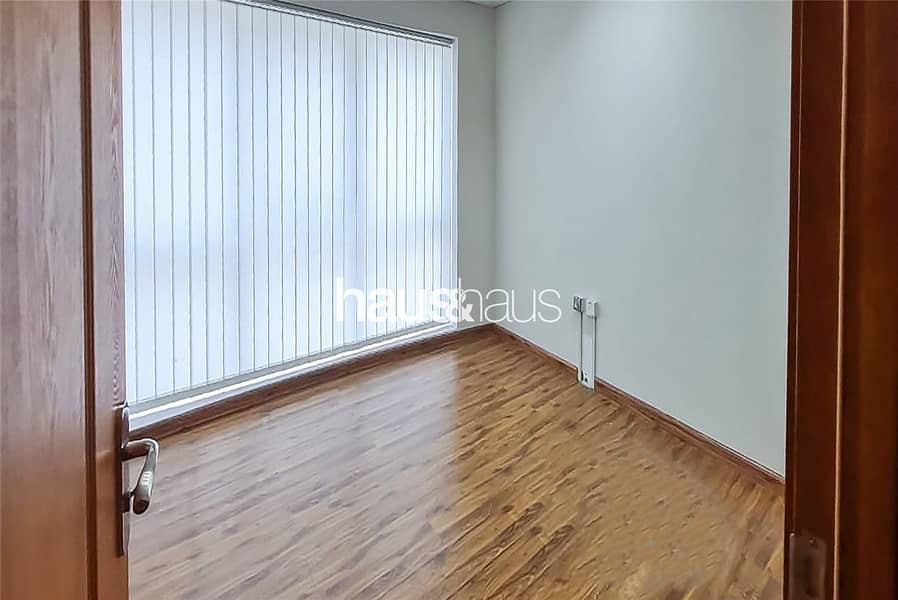 7 Fitted Offices | Barsha Heights | DED License