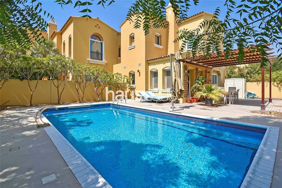 2 Fully Upgraded | Quiet Location | Private Pool