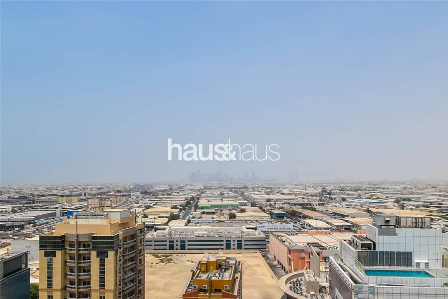 9 5-Mins to Mall of Emirates | Brand New Building |