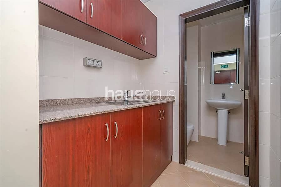 3 Amazing views of Meadows | Well Fitted Unit
