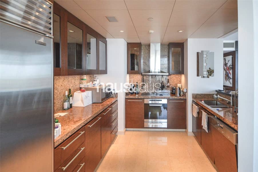 6 2 Bedroom | High floor | Fountain and Sea view