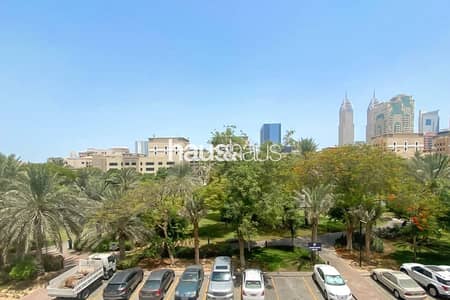 1 Bedroom Flat for Sale in The Greens, Dubai - Tenanted | Stunning Views | Well Maintained