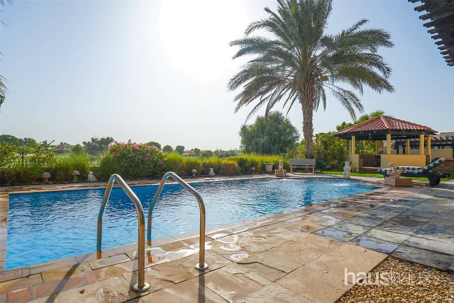 Upgraded 6 Bed | Golf Course View | Private Pool