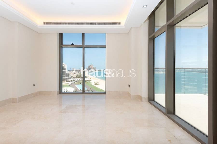New Luxury | Beach Front Apartment | Huge Balcony