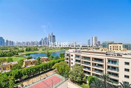 2 Bedroom Apartment for Sale in The Views, Dubai - Fully Upgraded | Skyline View | Great Layout