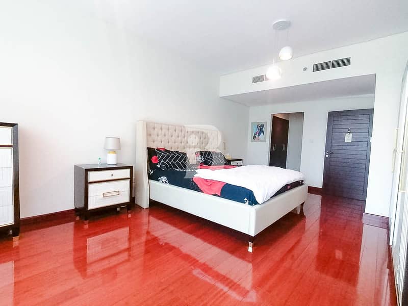 11 Upgraded | Fully Furnished | 1 Bed plus Study