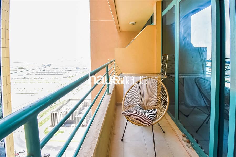 7 Beautiful 1 bed | Partial palm views