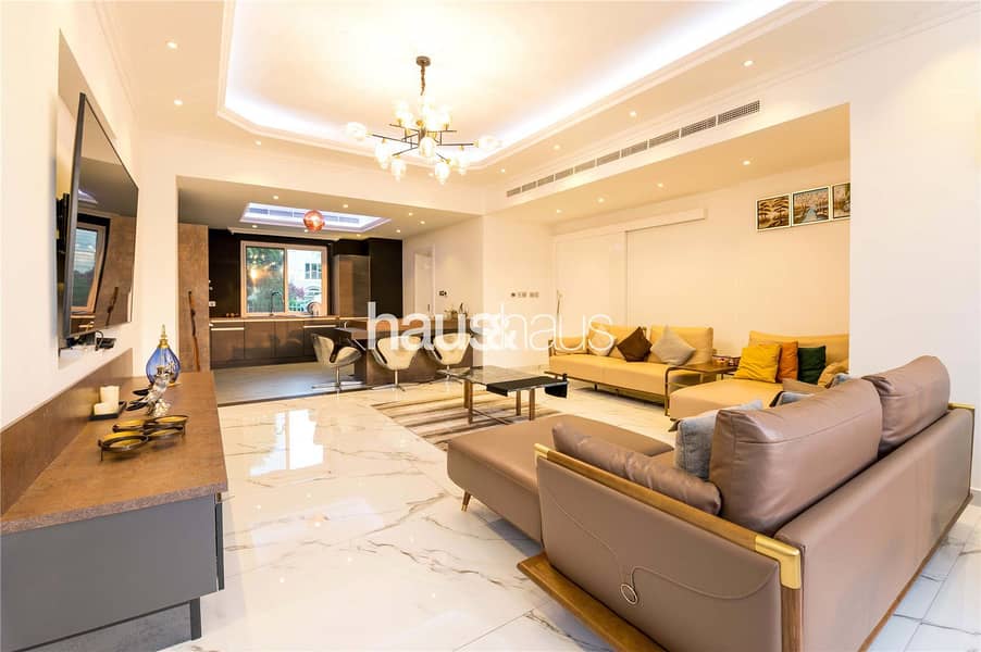 12 Luxury living | Highly Upgraded