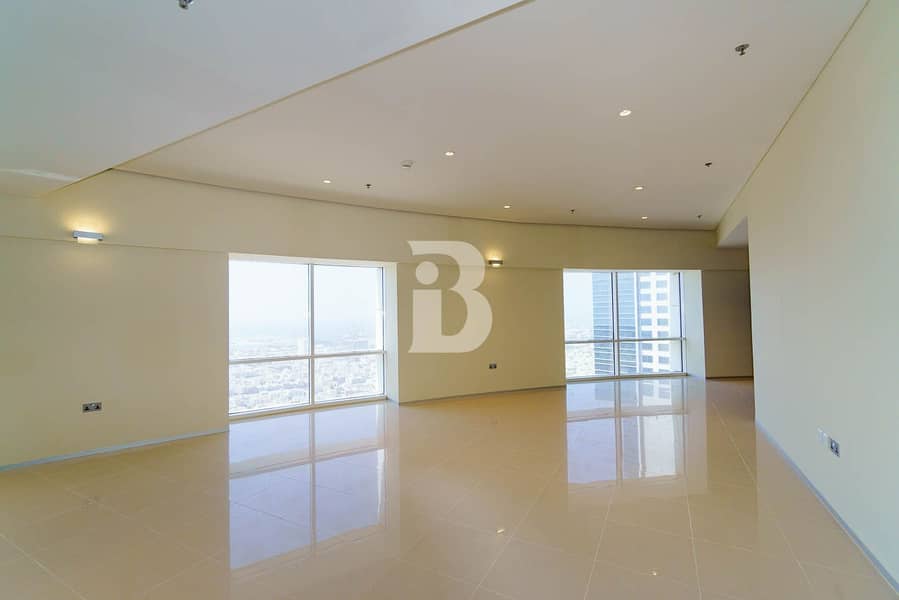 شقة في برج بارك بليس شارع الشيخ زايد 2 غرف 160000 درهم - 5401477