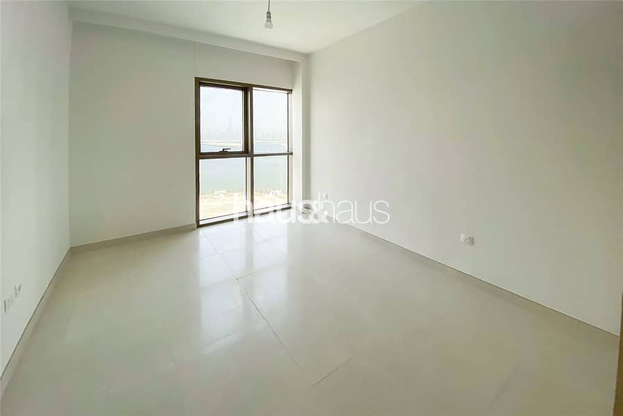 7 Two Bed | Harbour and Skyline View | Resale Unit