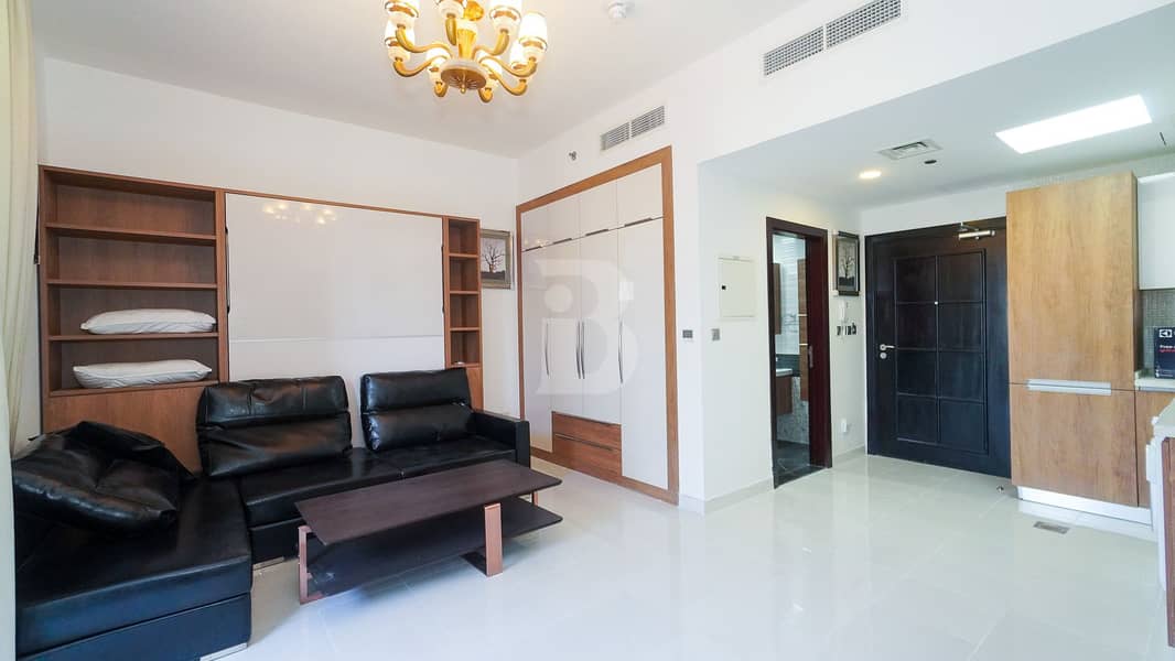 Smart Home| Fully Furnished | Near Metro Station