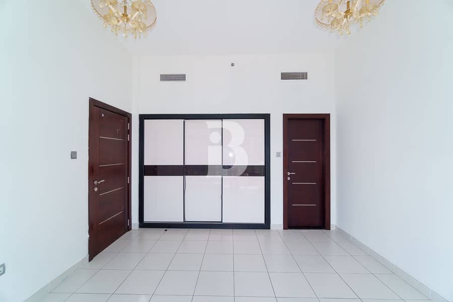 17 Glitz | 1 Bedroom | for rent Available