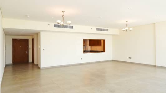 3 Bedroom Apartment for Rent in Umm Ramool, Dubai - Spacious 3 Bedroom + Study/ Maid's Apartment