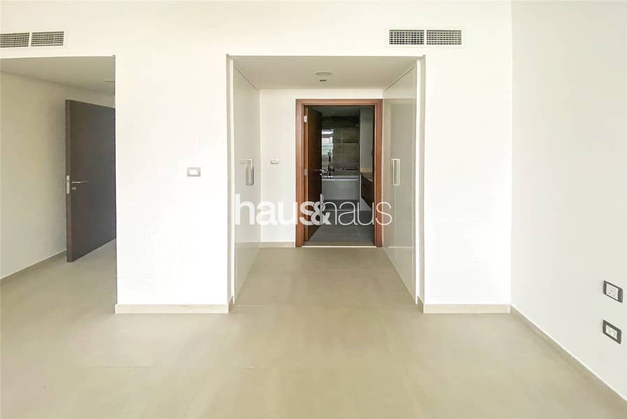 4 2x Balcony Entrance | Ready to Move-In | Burj View