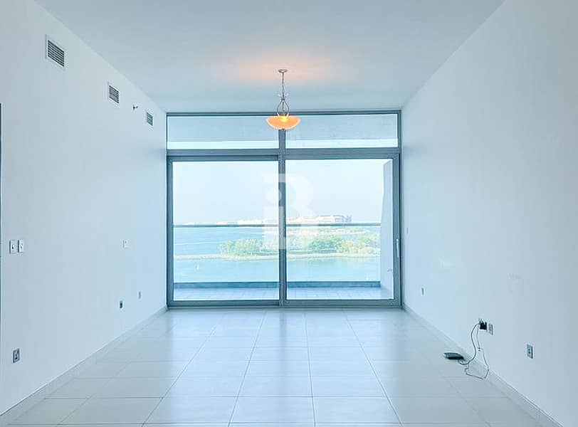 2 SEA VIEW WITH BIG TERRACE LAVISH 1BED