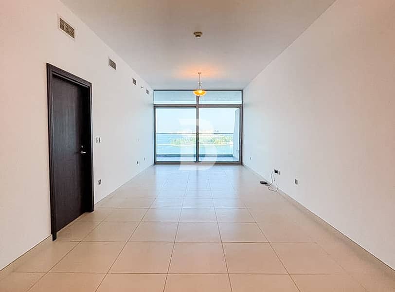3 SEA VIEW WITH BIG TERRACE LAVISH 1BED