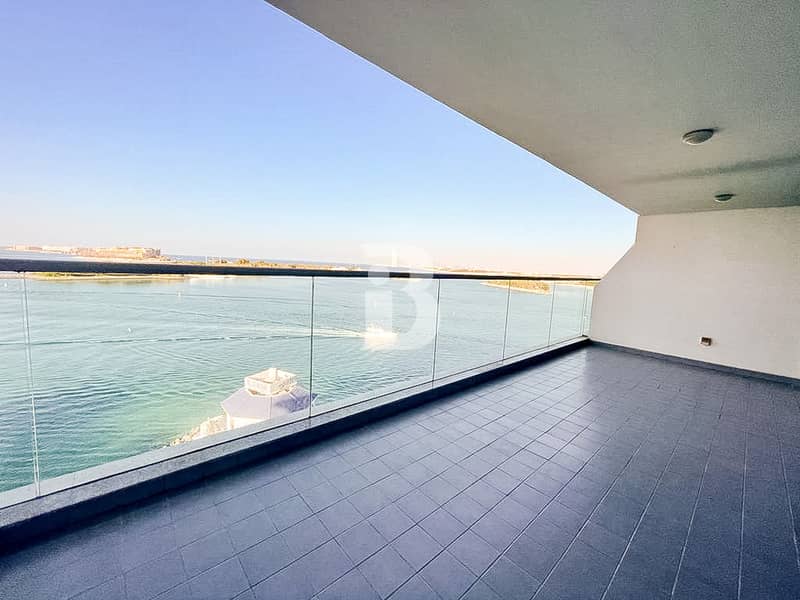 17 SEA VIEW WITH BIG TERRACE LAVISH 1BED