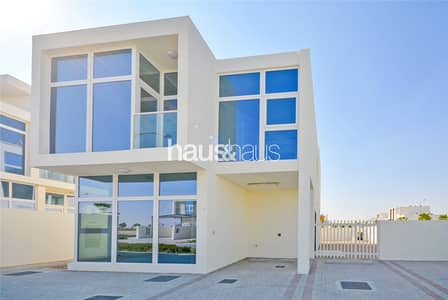 6 Bedroom Villa for Rent in DAMAC Hills 2 (Akoya by DAMAC), Dubai - Pool Garden View | Standalone | Close to exit
