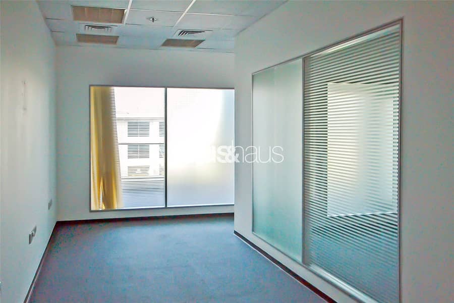 Fitted Office | All Amenities On-Site | 4 cheques