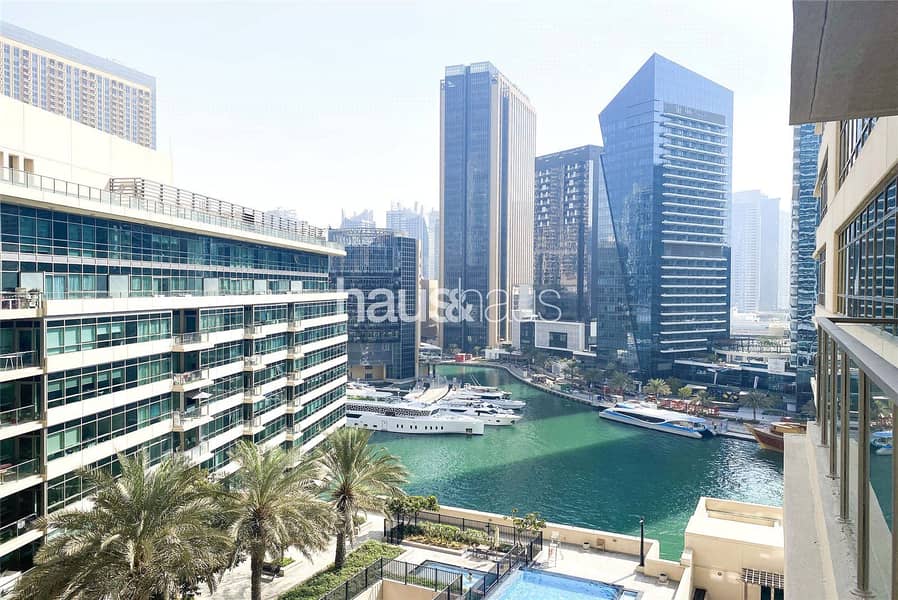 10 Stunning Marina Views | Upgraded | Prime Location