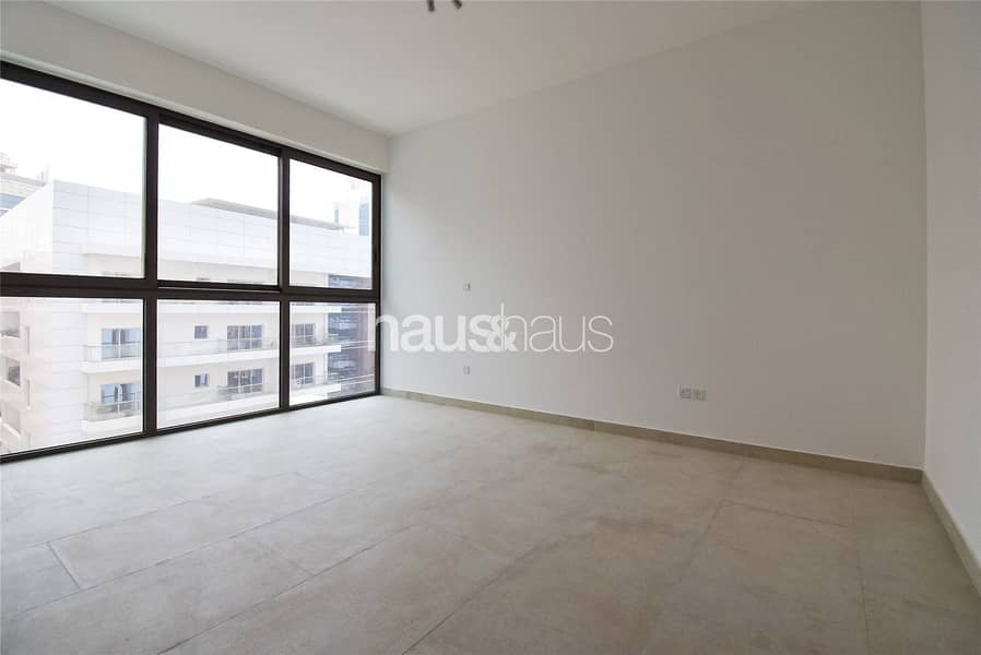 6 Unfurnished | Near to Metro / Bus Stop | Brand New