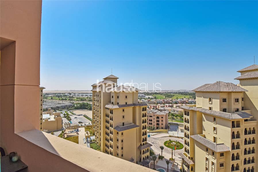 10 1 Bed | High Floor | Golf View | December