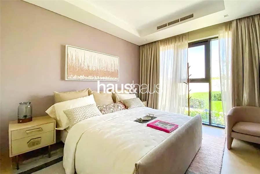 3 4BR + Maids | Park Facing | Large Curved Plot